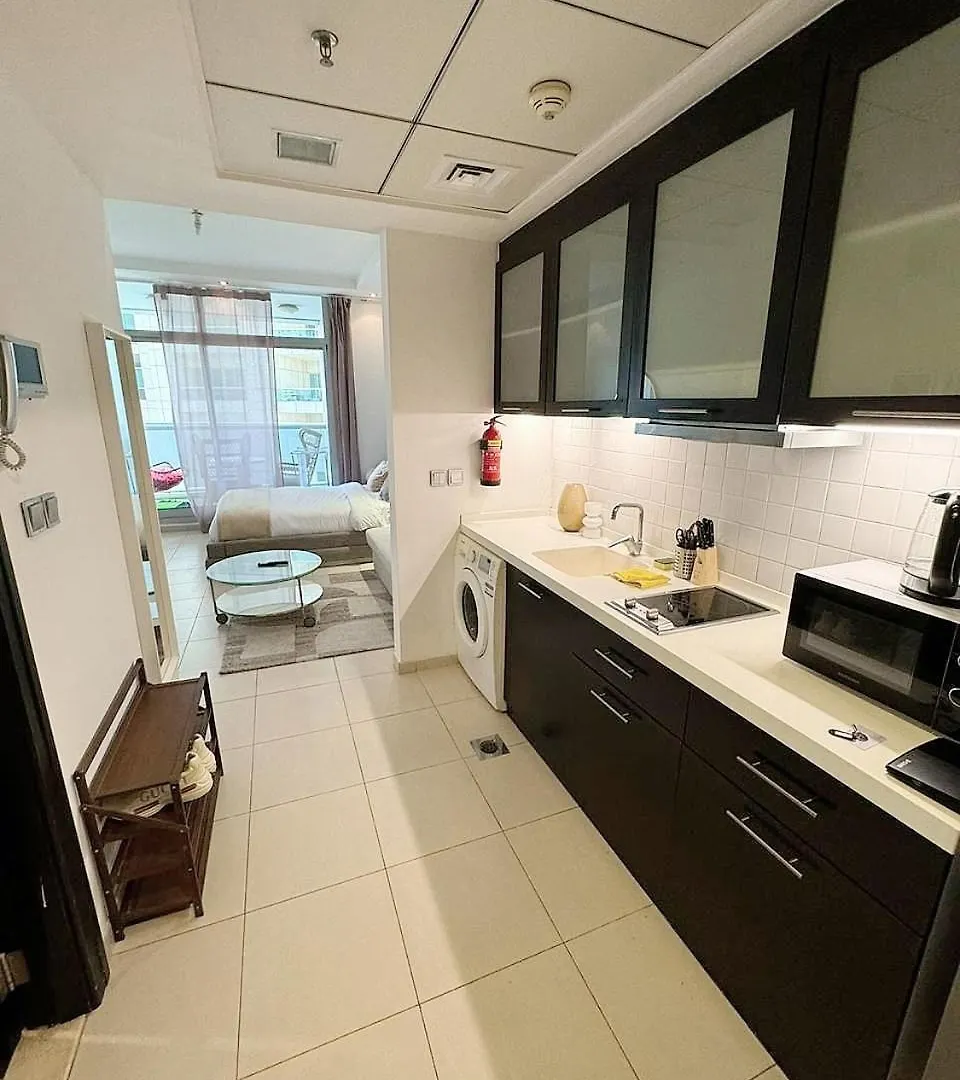 Chic Studio In Dubai Marina